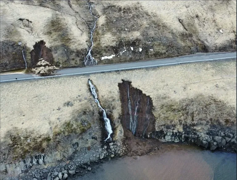 dronamynd-skrida-grenivikurvegur